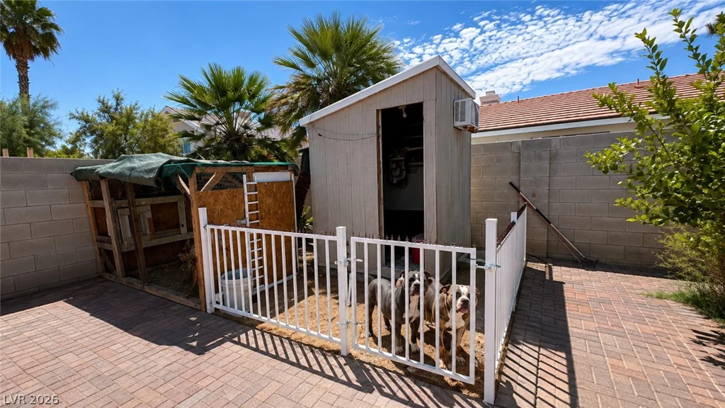 1687 Bent Arrow, North Las Vegas, NV 89031