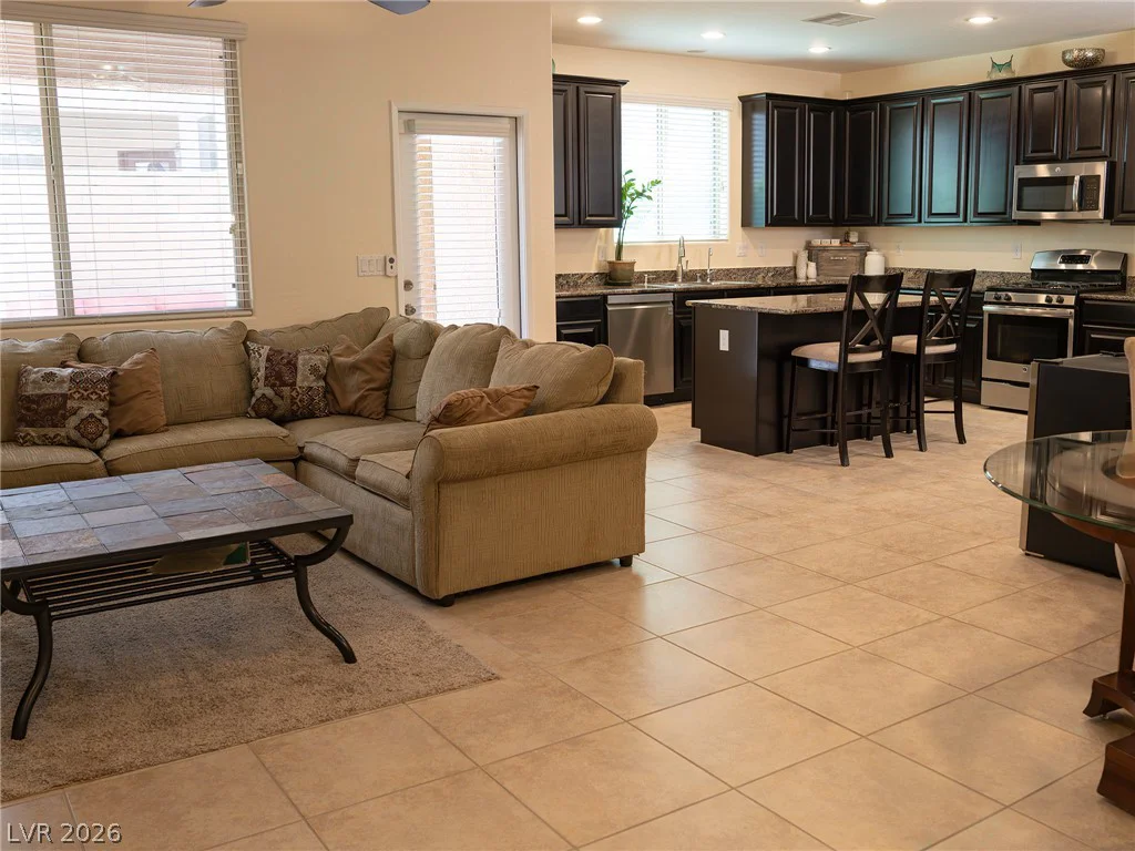 7681 Lots Hills, Las Vegas, NV 89179