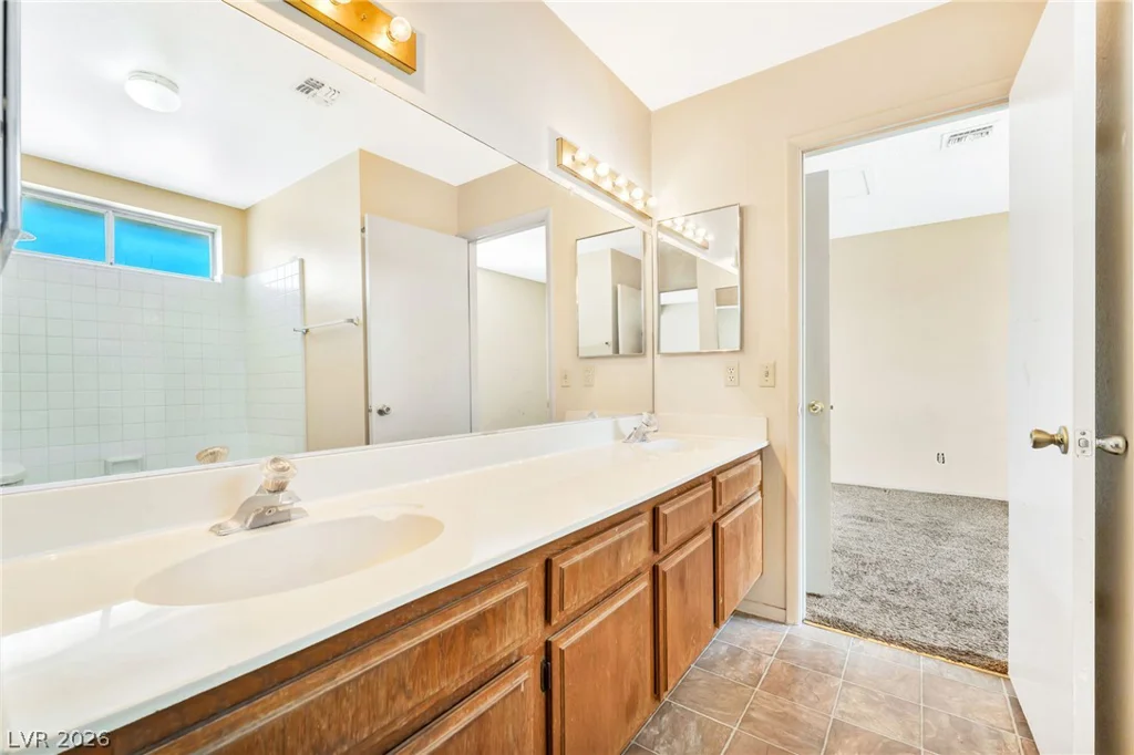 205 Moose, Las Vegas, NV 89145