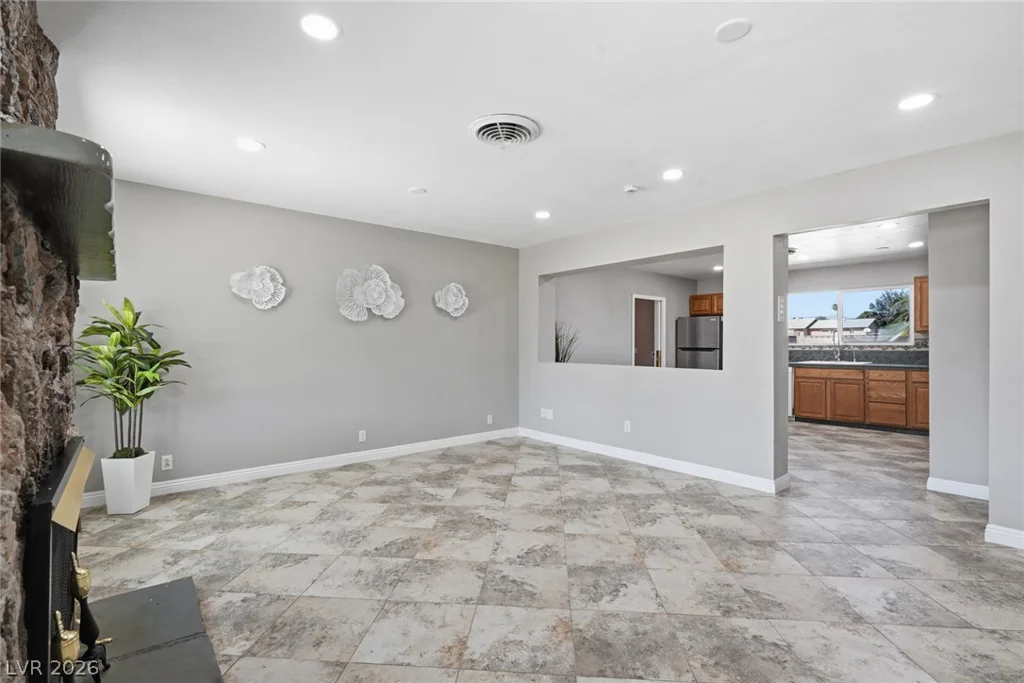 7989 Red Barn, Las Vegas, NV 89123