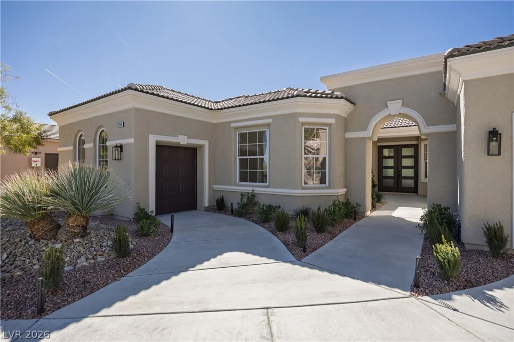 10248 Andante, Las Vegas, NV 89135