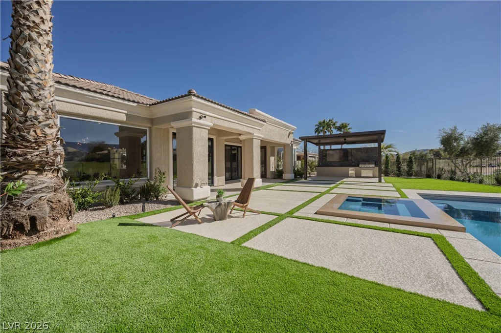 10248 Andante, Las Vegas, NV 89135