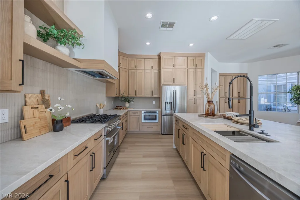 10248 Andante, Las Vegas, NV 89135