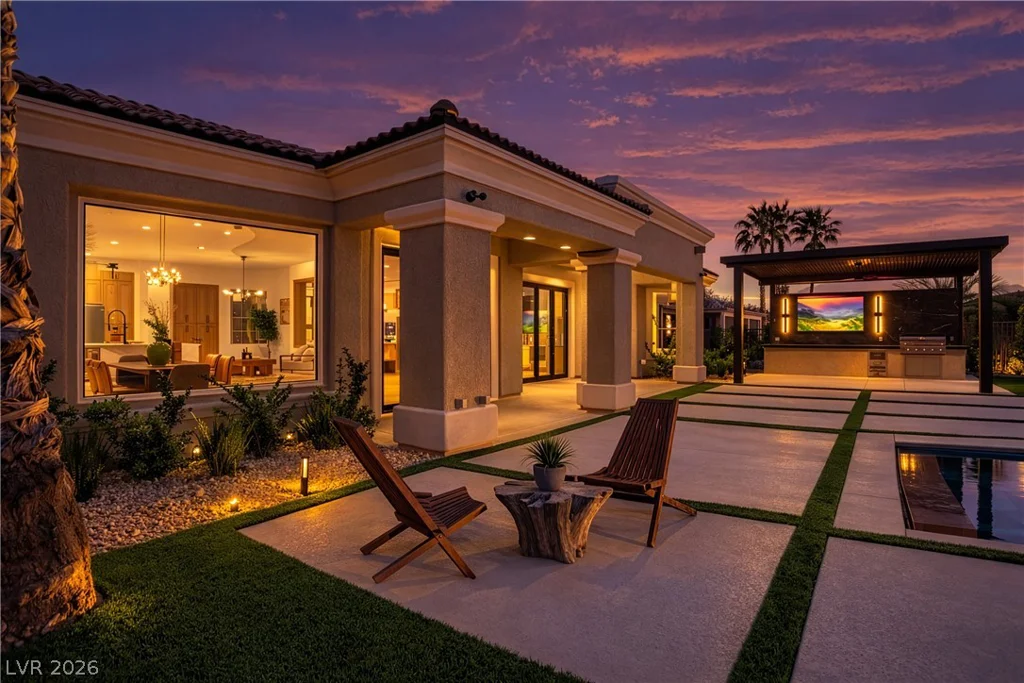 10248 Andante, Las Vegas, NV 89135