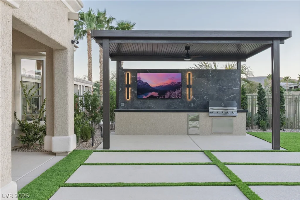 10248 Andante, Las Vegas, NV 89135