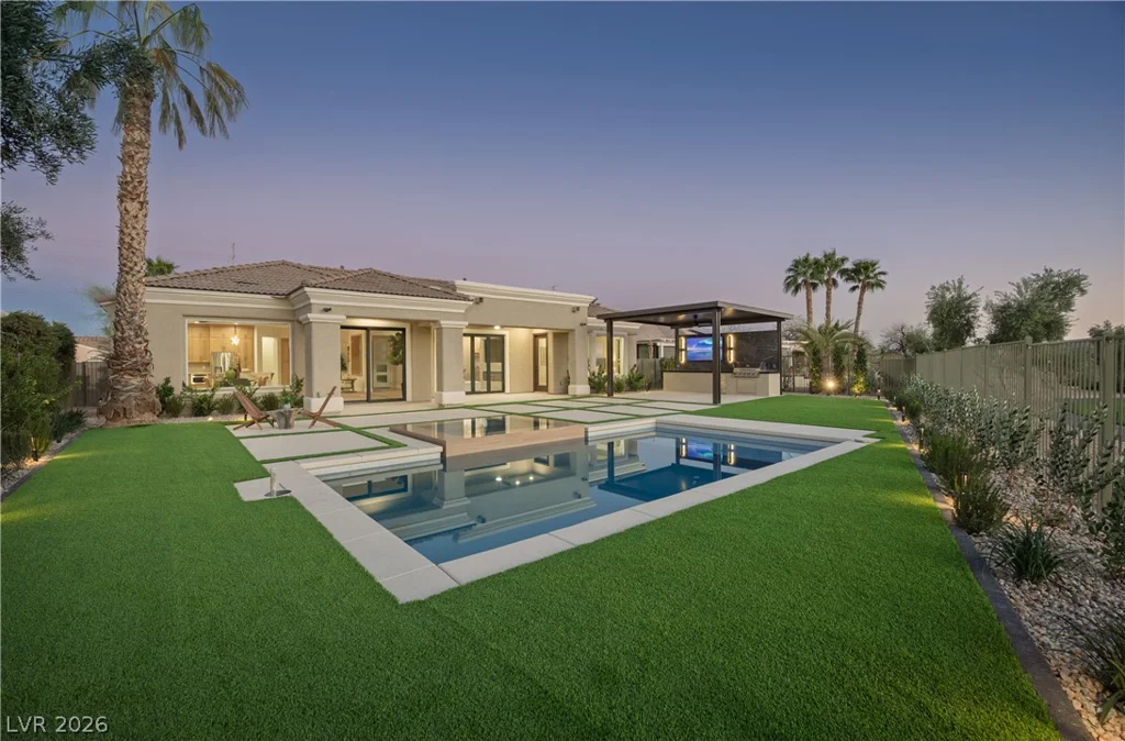 10248 Andante, Las Vegas, NV 89135