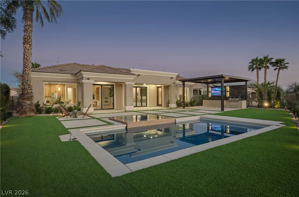 10248 Andante, Las Vegas, NV 89135