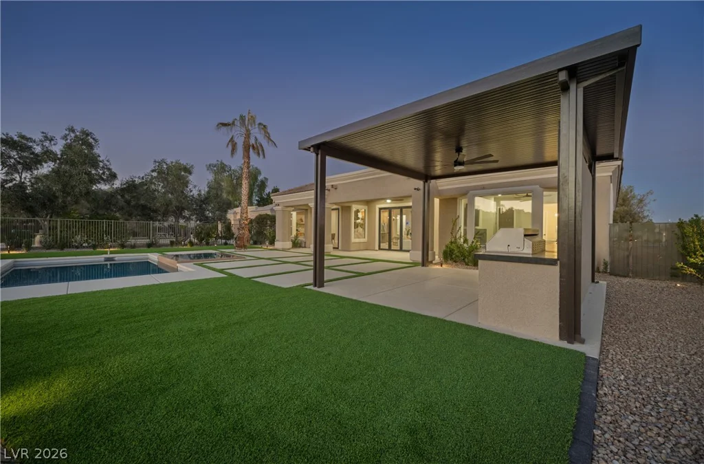10248 Andante, Las Vegas, NV 89135