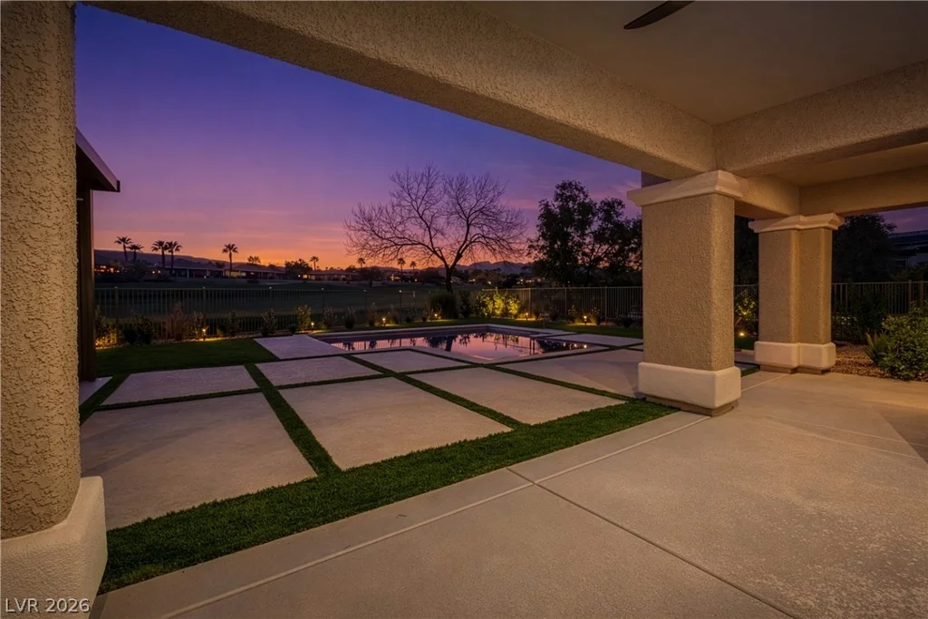 10248 Andante, Las Vegas, NV 89135