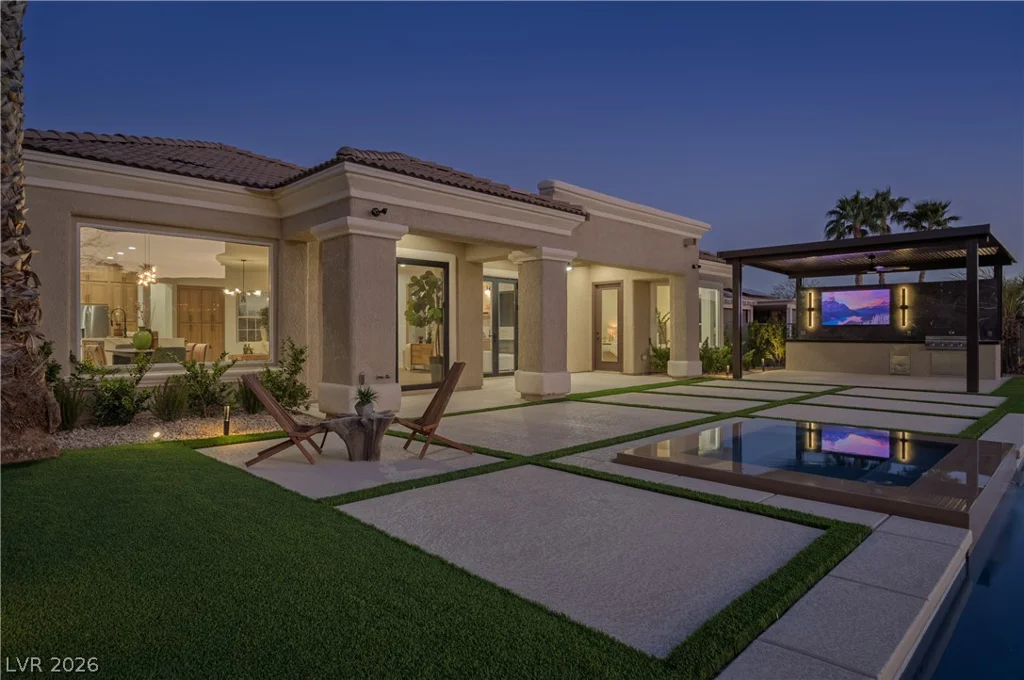 10248 Andante, Las Vegas, NV 89135