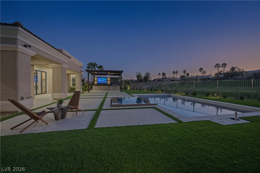 10248 Andante, Las Vegas, NV 89135