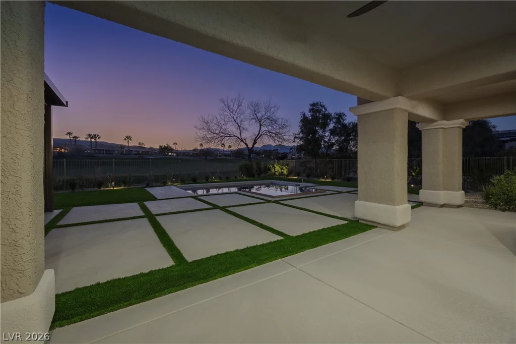 10248 Andante, Las Vegas, NV 89135