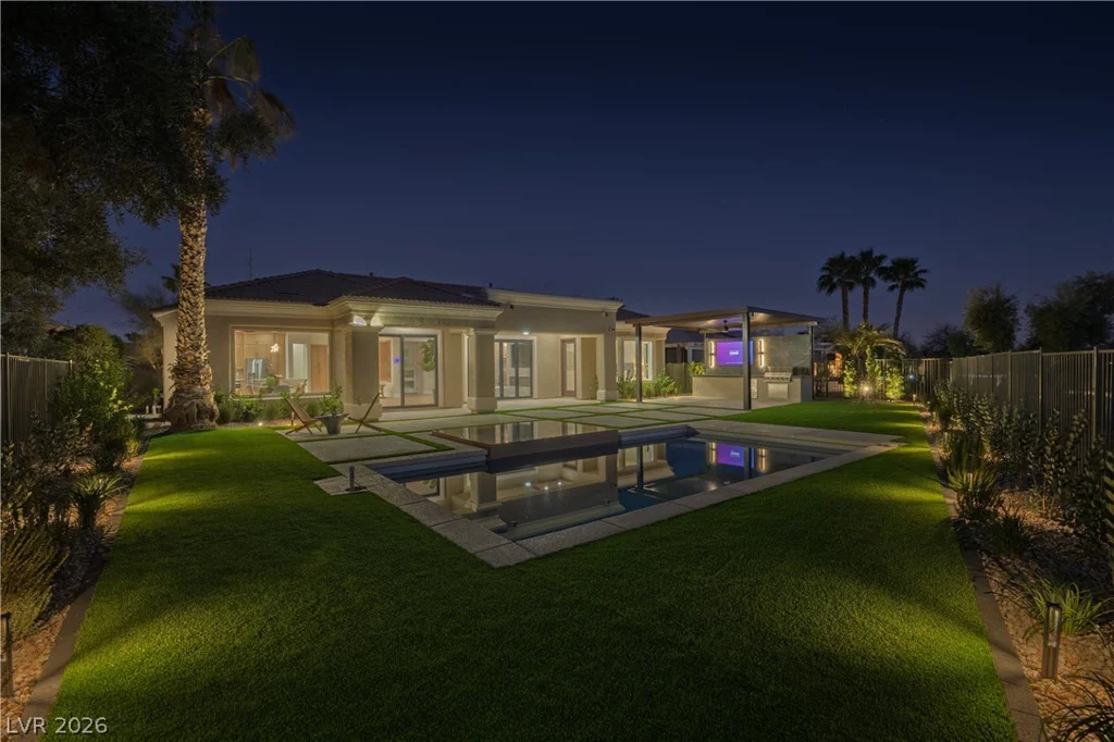 10248 Andante, Las Vegas, NV 89135