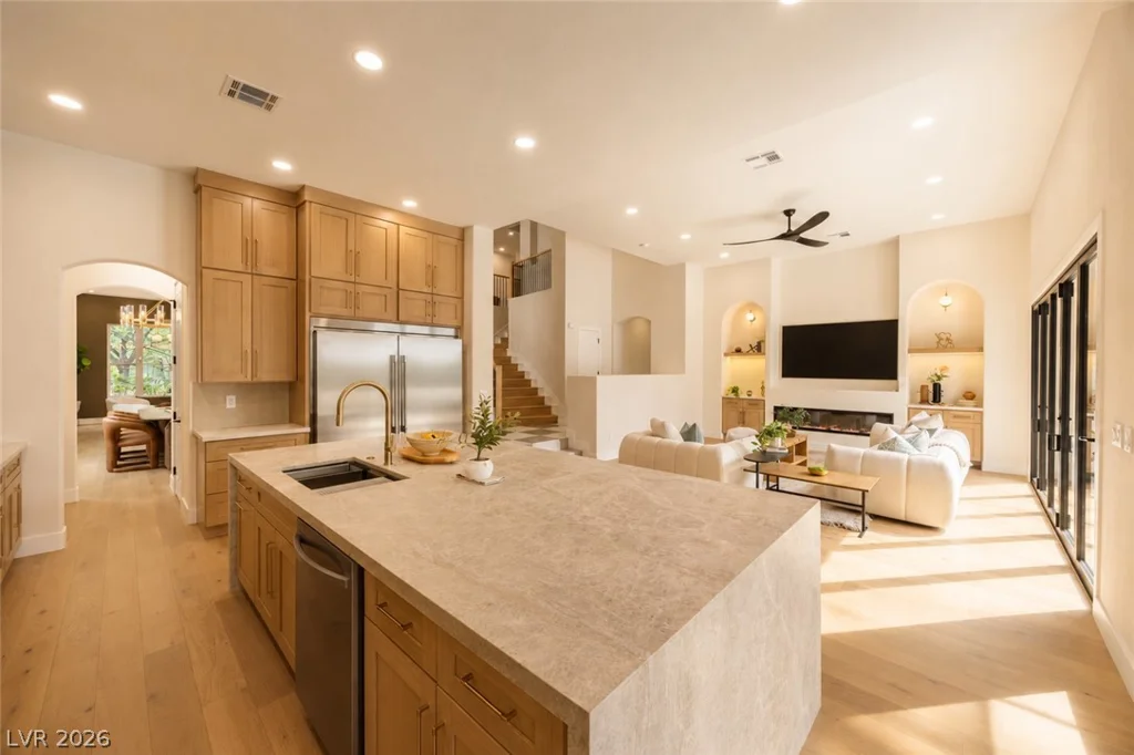 305 Prince Charming, Las Vegas, NV 89145