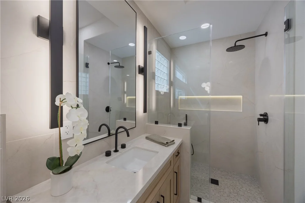 305 Prince Charming, Las Vegas, NV 89145