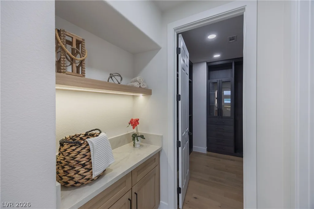 305 Prince Charming, Las Vegas, NV 89145