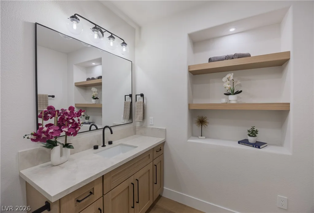 305 Prince Charming, Las Vegas, NV 89145