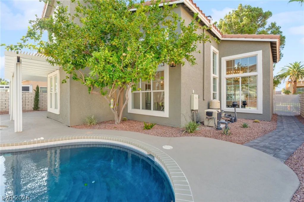 2511 Hacker, Henderson, NV 89074