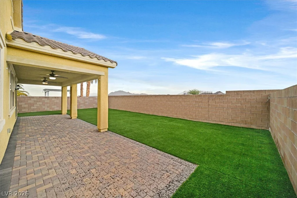 1036 Via Calderia, Henderson, NV 89011