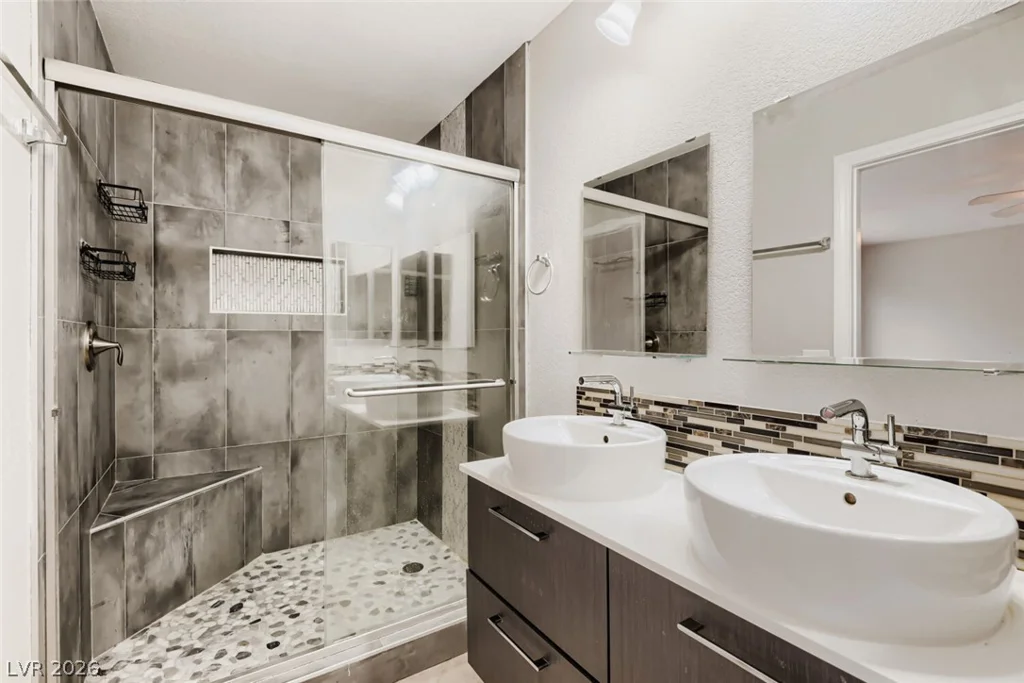110 Bella Milano, Las Vegas, NV 89183