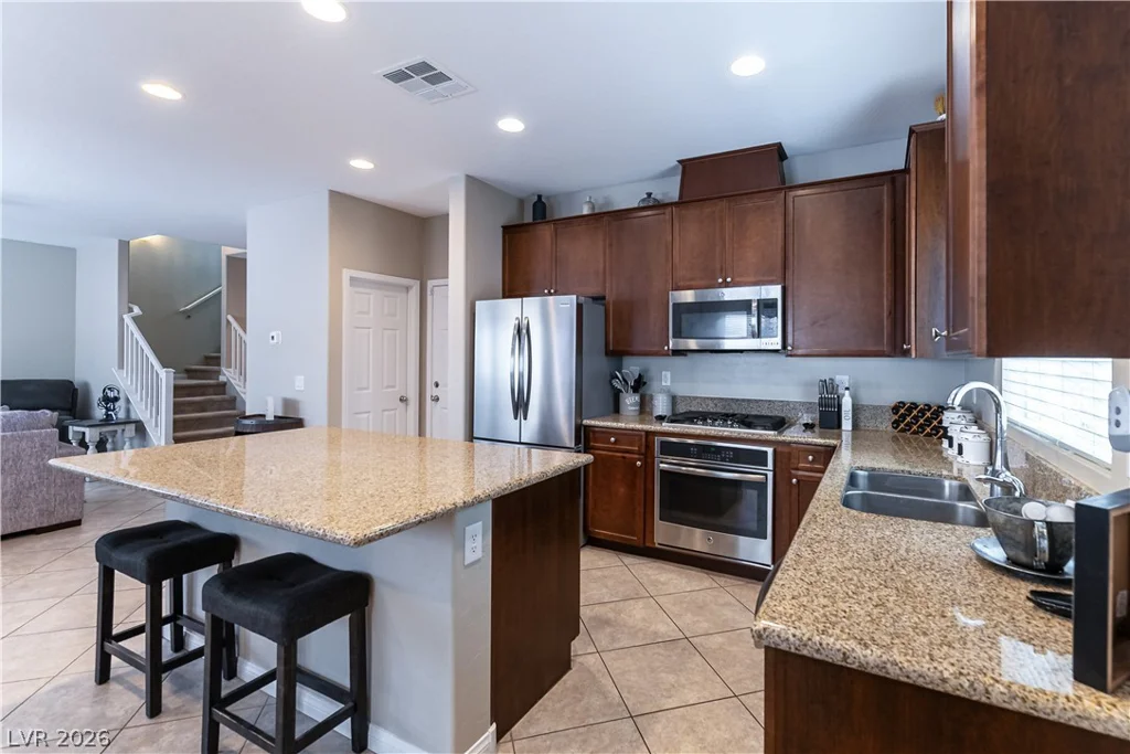 10804 Cather, Las Vegas, NV 89166