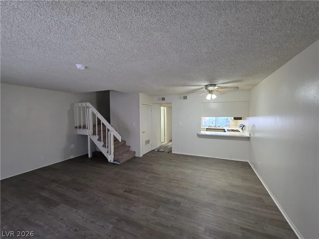 4232 Kona Coast, Las Vegas, NV 89121