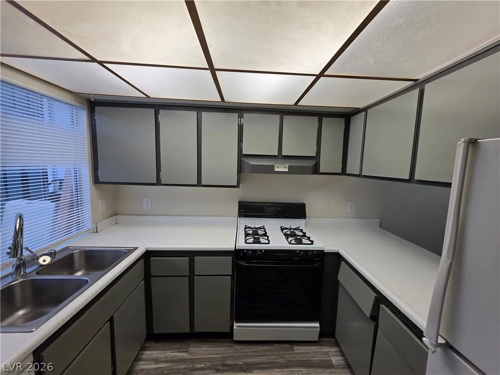 4232 Kona Coast, Las Vegas, NV 89121