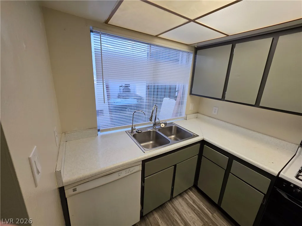 4232 Kona Coast, Las Vegas, NV 89121