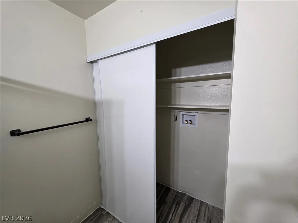 4232 Kona Coast, Las Vegas, NV 89121