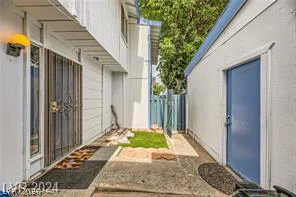 4232 Kona Coast, Las Vegas, NV 89121