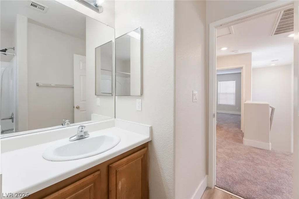 5965 Blackberry Field, Las Vegas, NV 89142