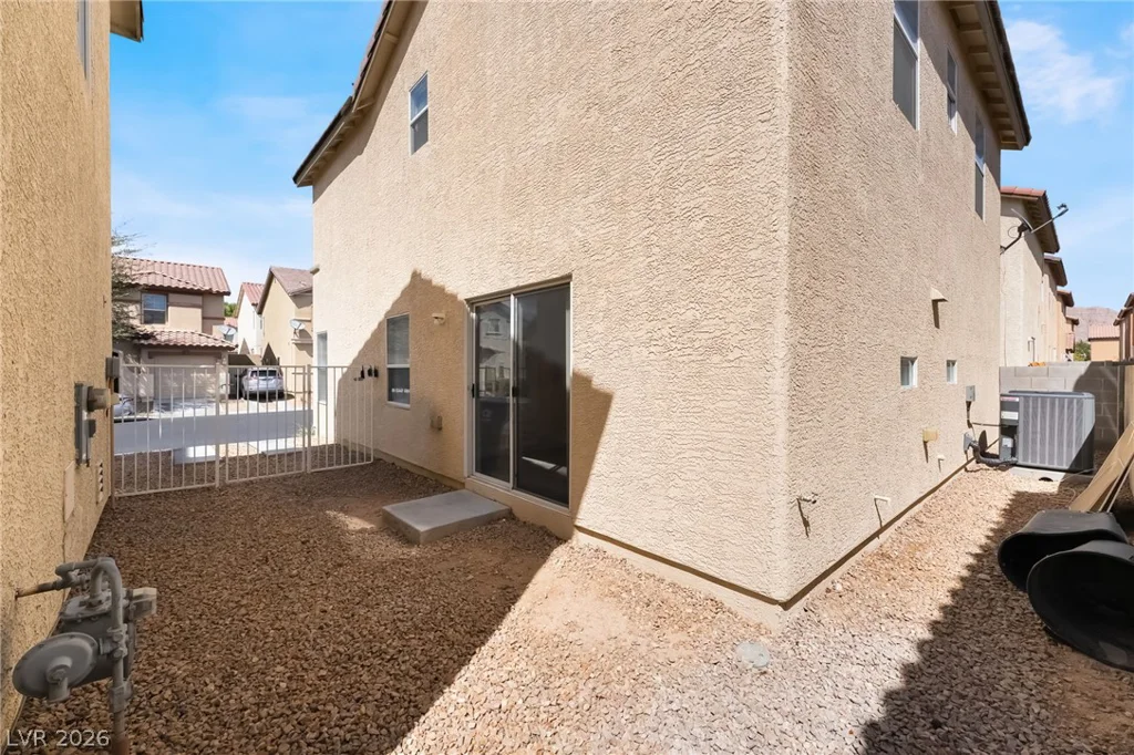5965 Blackberry Field, Las Vegas, NV 89142