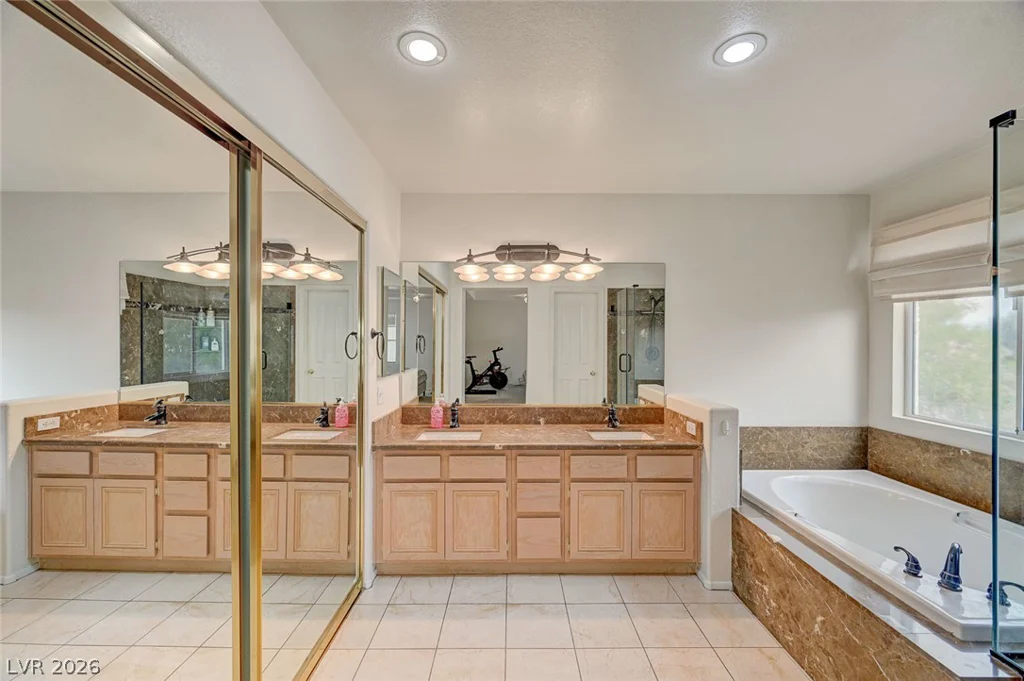 9240 Pitching Wedge, Las Vegas, NV 89134