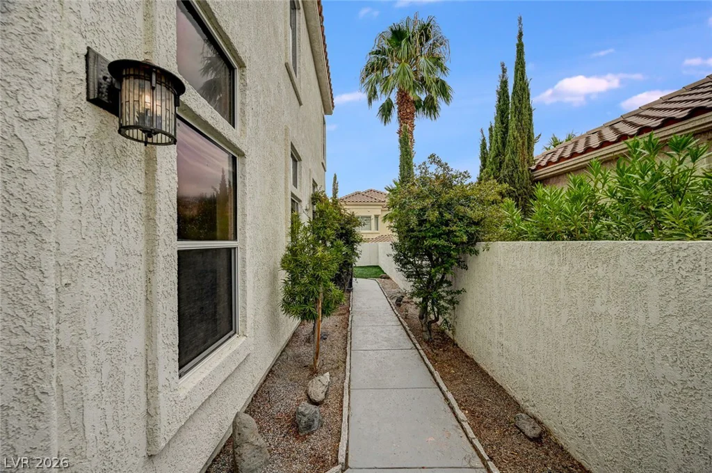 9240 Pitching Wedge, Las Vegas, NV 89134