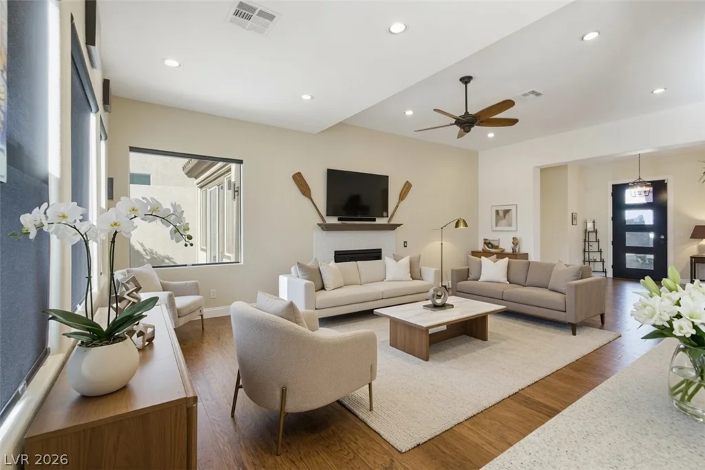 11477 Timber Mountain, Las Vegas, NV 89135
