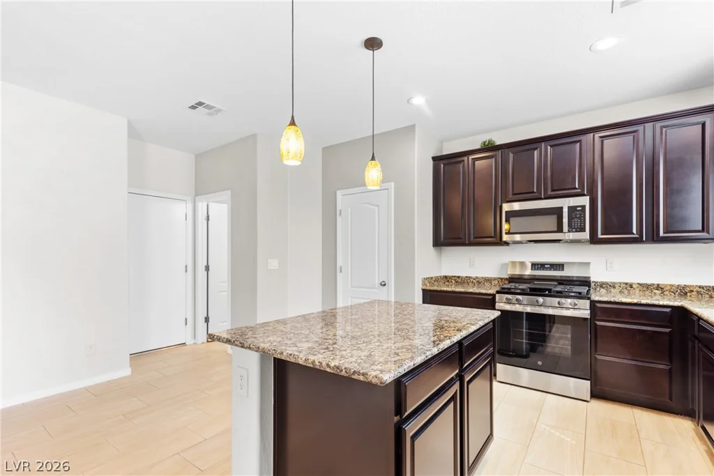 7226 Puddle Duck, Las Vegas, NV 89166