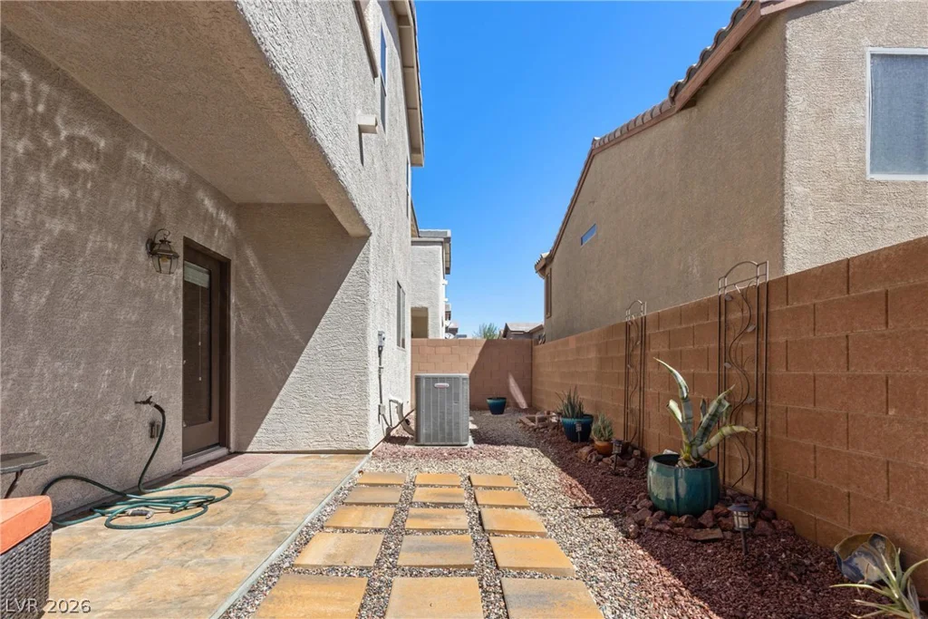 7226 Puddle Duck, Las Vegas, NV 89166