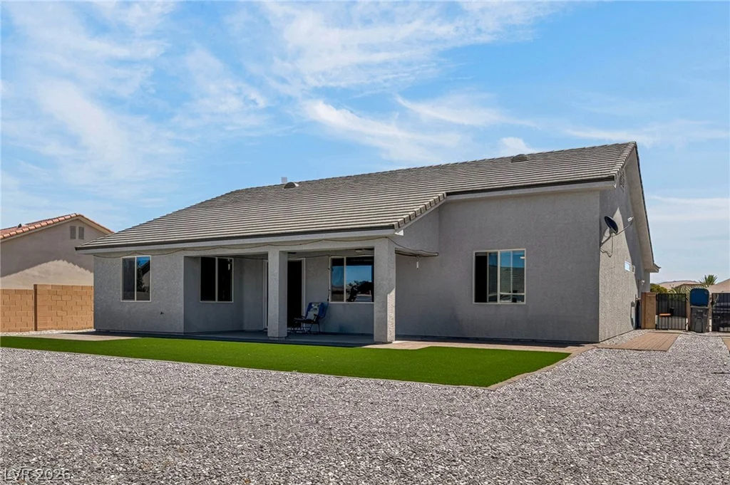 6930 Sandpebble, Pahrump, NV 89061