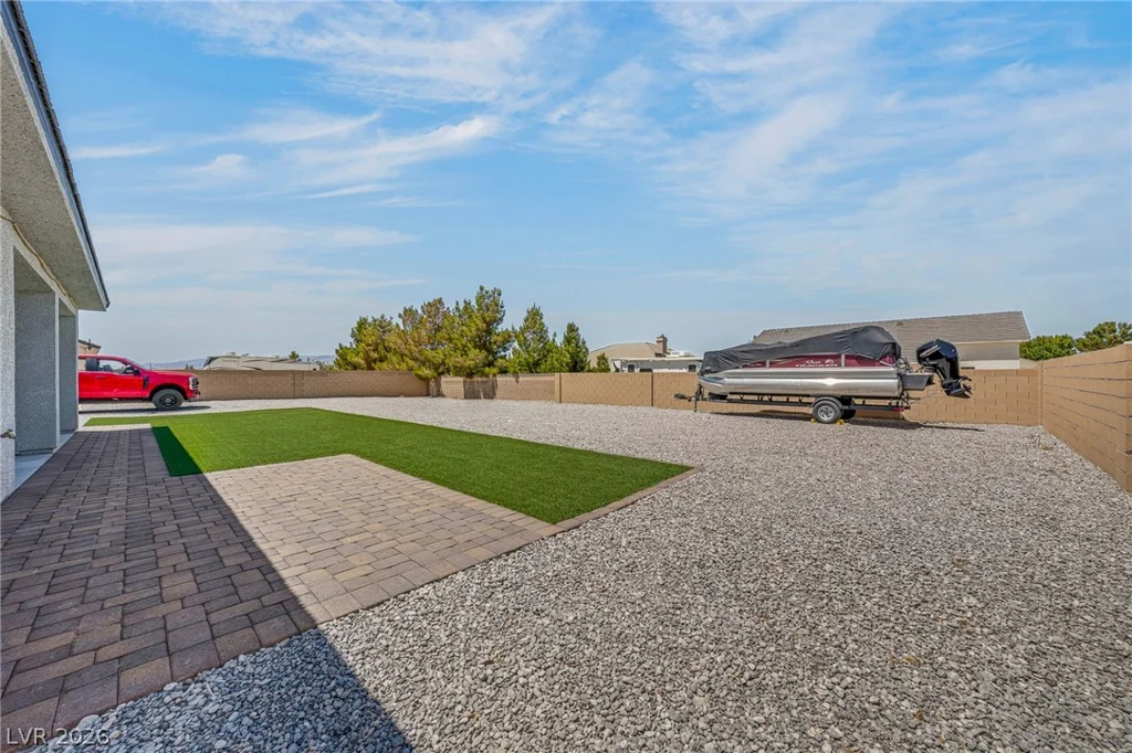 6930 Sandpebble, Pahrump, NV 89061