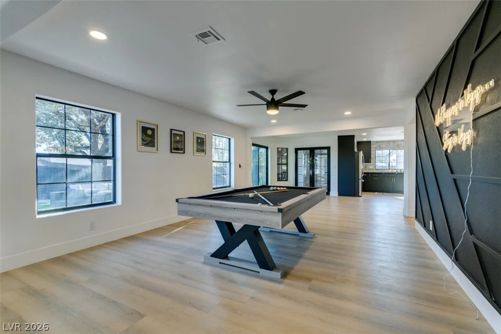 1860 Ski Slope, Las Vegas, NV 89117