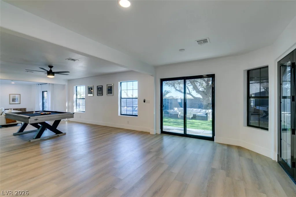 1860 Ski Slope, Las Vegas, NV 89117