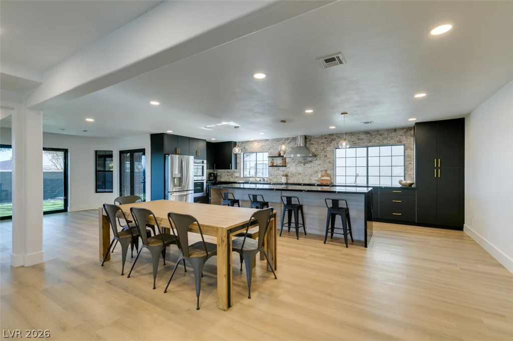 1860 Ski Slope, Las Vegas, NV 89117