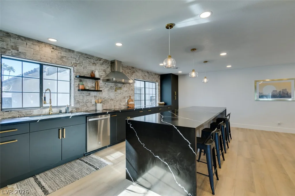 1860 Ski Slope, Las Vegas, NV 89117