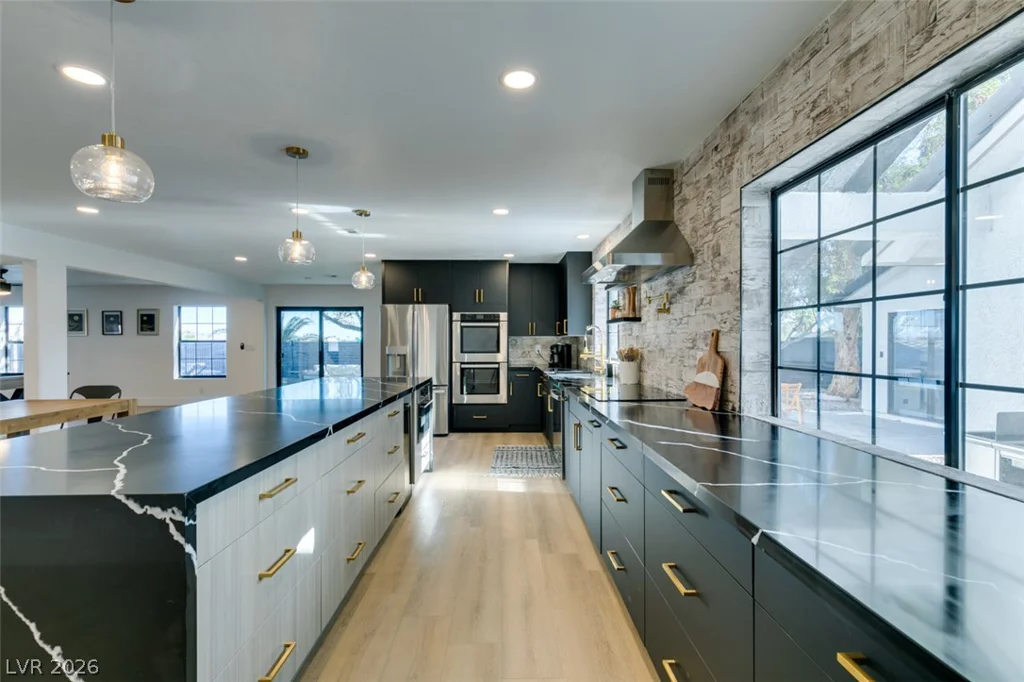 1860 Ski Slope, Las Vegas, NV 89117