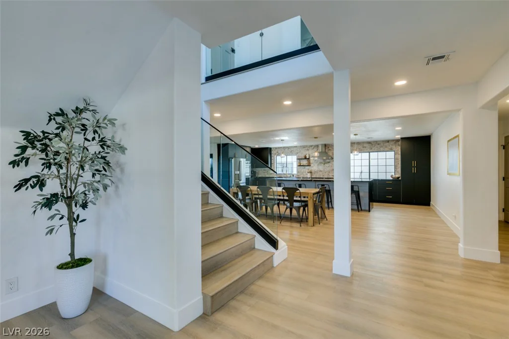1860 Ski Slope, Las Vegas, NV 89117
