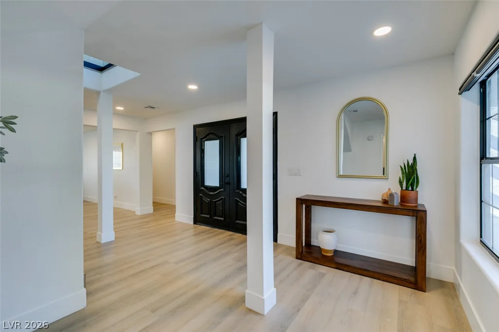 1860 Ski Slope, Las Vegas, NV 89117
