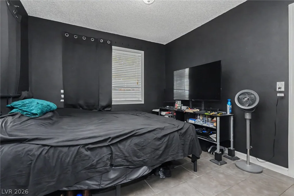 2121 Petersham, Las Vegas, NV 89108