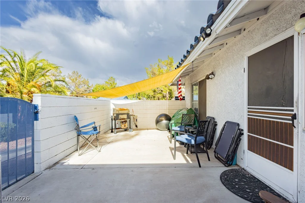 2121 Petersham, Las Vegas, NV 89108