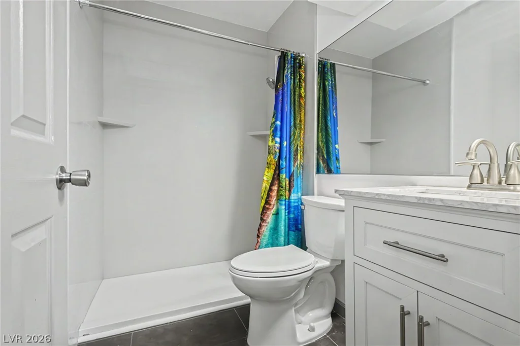2121 Petersham, Las Vegas, NV 89108
