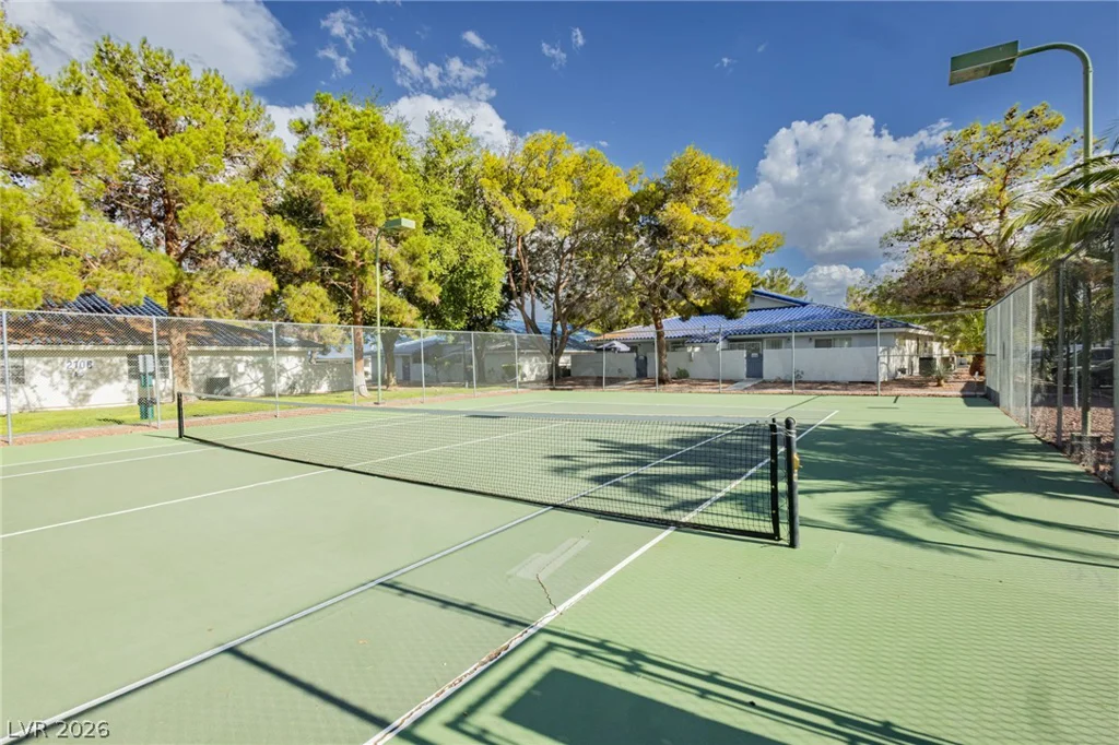 2121 Petersham, Las Vegas, NV 89108